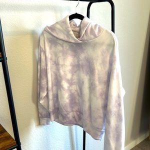 Pull Over Hooded Sweatshirt